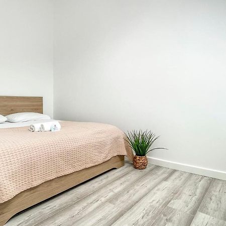 Homey Sakine- Proche Centre- Netflix- Wifi Cluses Eksteriør bilde