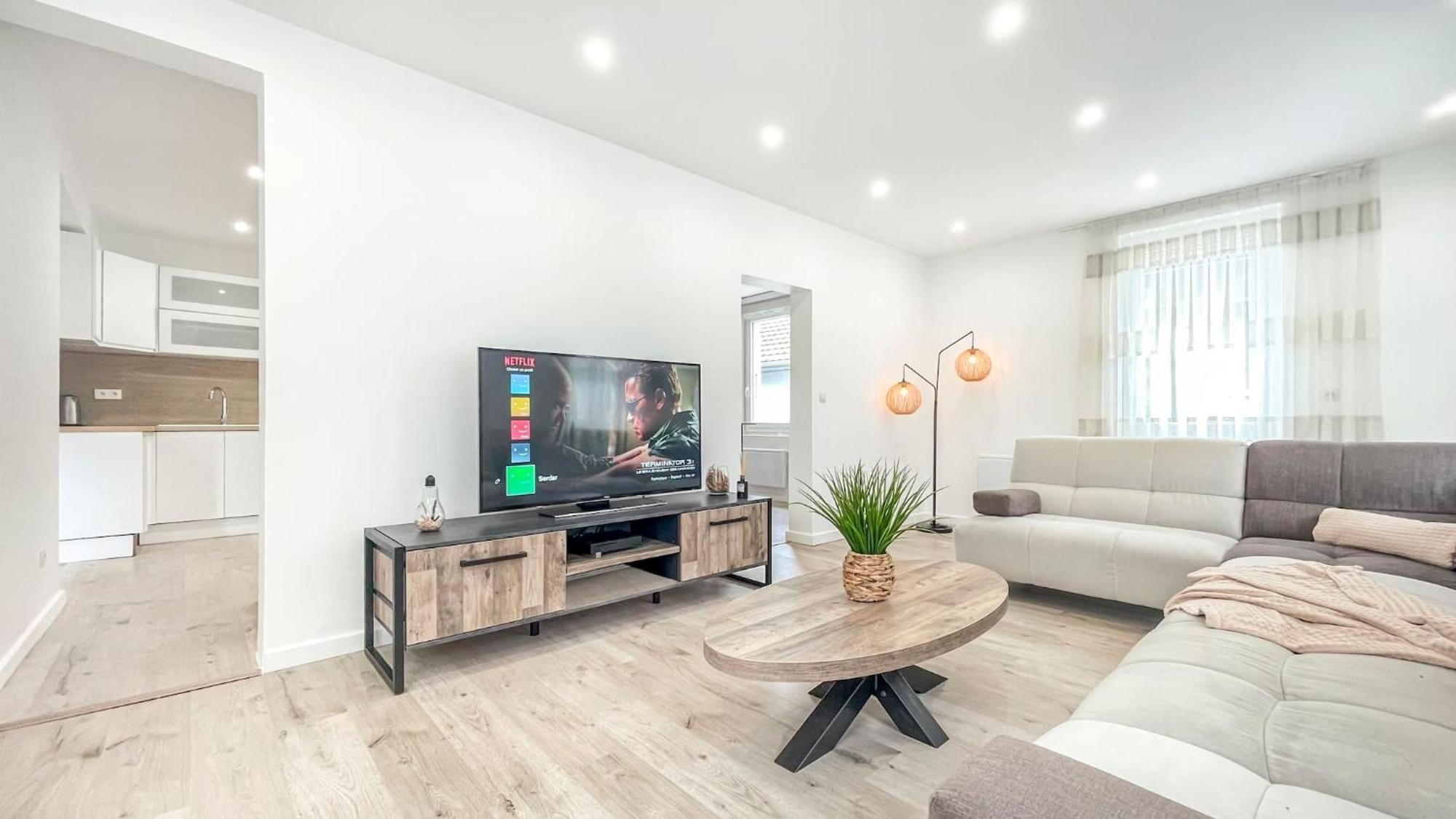 Homey Sakine- Proche Centre- Netflix- Wifi Cluses Eksteriør bilde